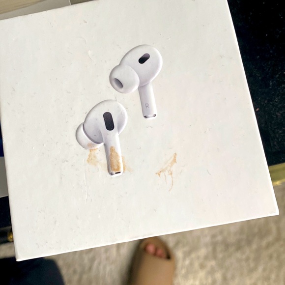 Gen 2 AirPods